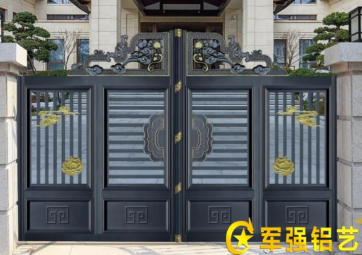 蘑菇在线视频一区院子大门